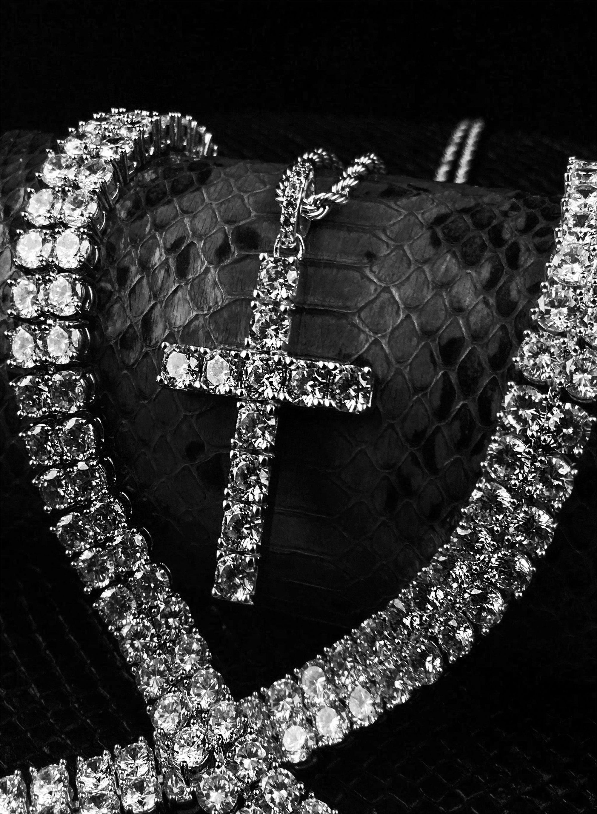 Necklace - Diamond Cross X White Gold