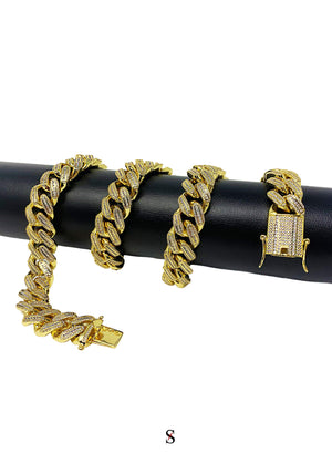 Diamond Cuban Link Chain x Gold (18mm)